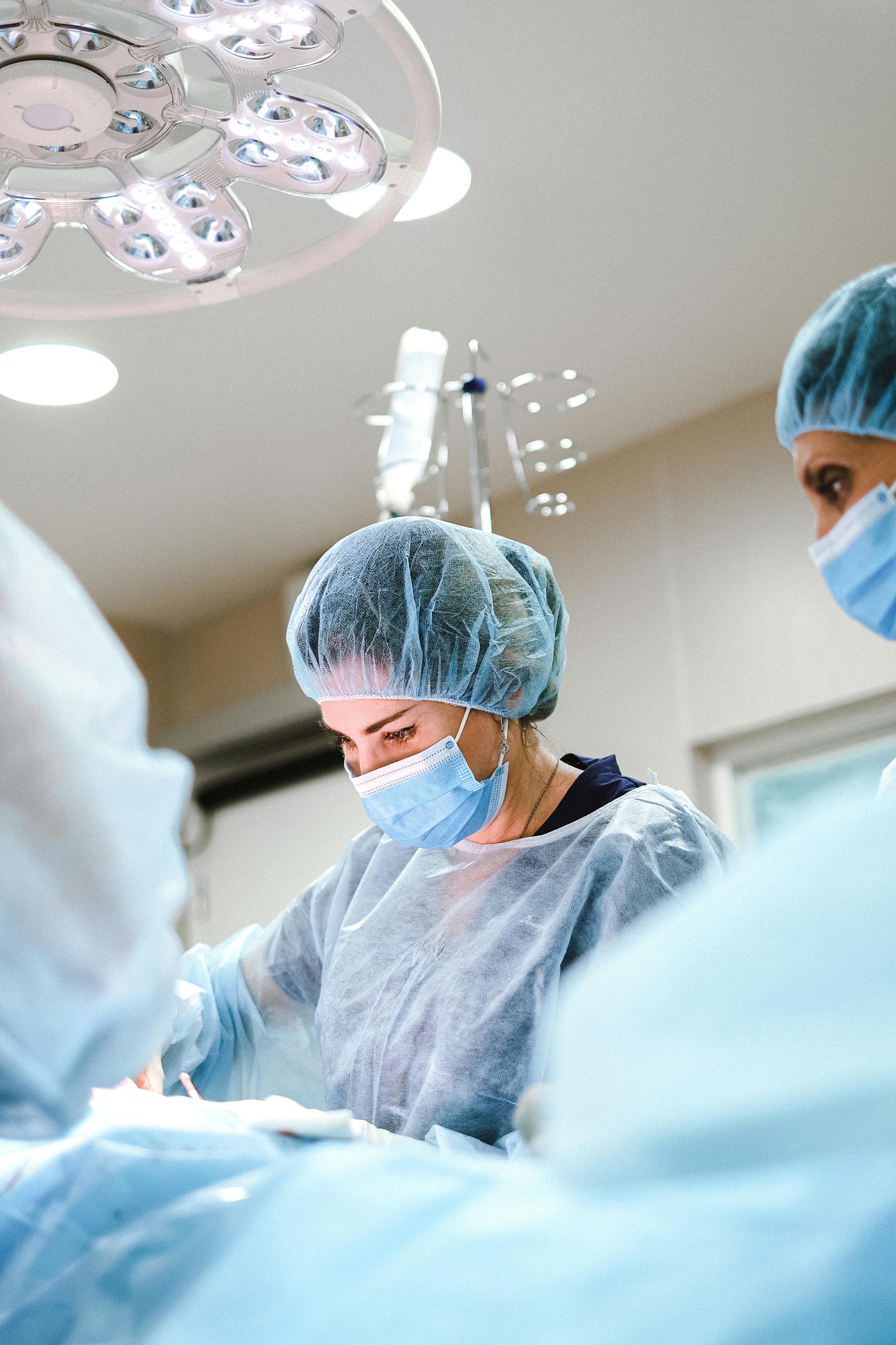 Healthcare Leaders & Medical Programs - High-performance environment. Photo by Anna Shvets from Pexels: https://www.pexels.com/photo/doctor-operating-a-patient-4421494/